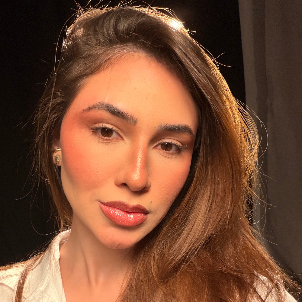 Letícia Torres